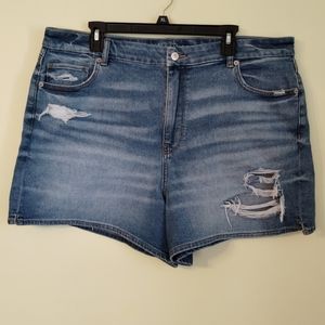 MWT American Eagle Curvy Mom Short Stretch High Rise Distreesed Women's Size 20